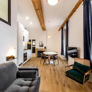 Grand T2 Avec Balcon • Proche Parc De La Tete D'or Appartement